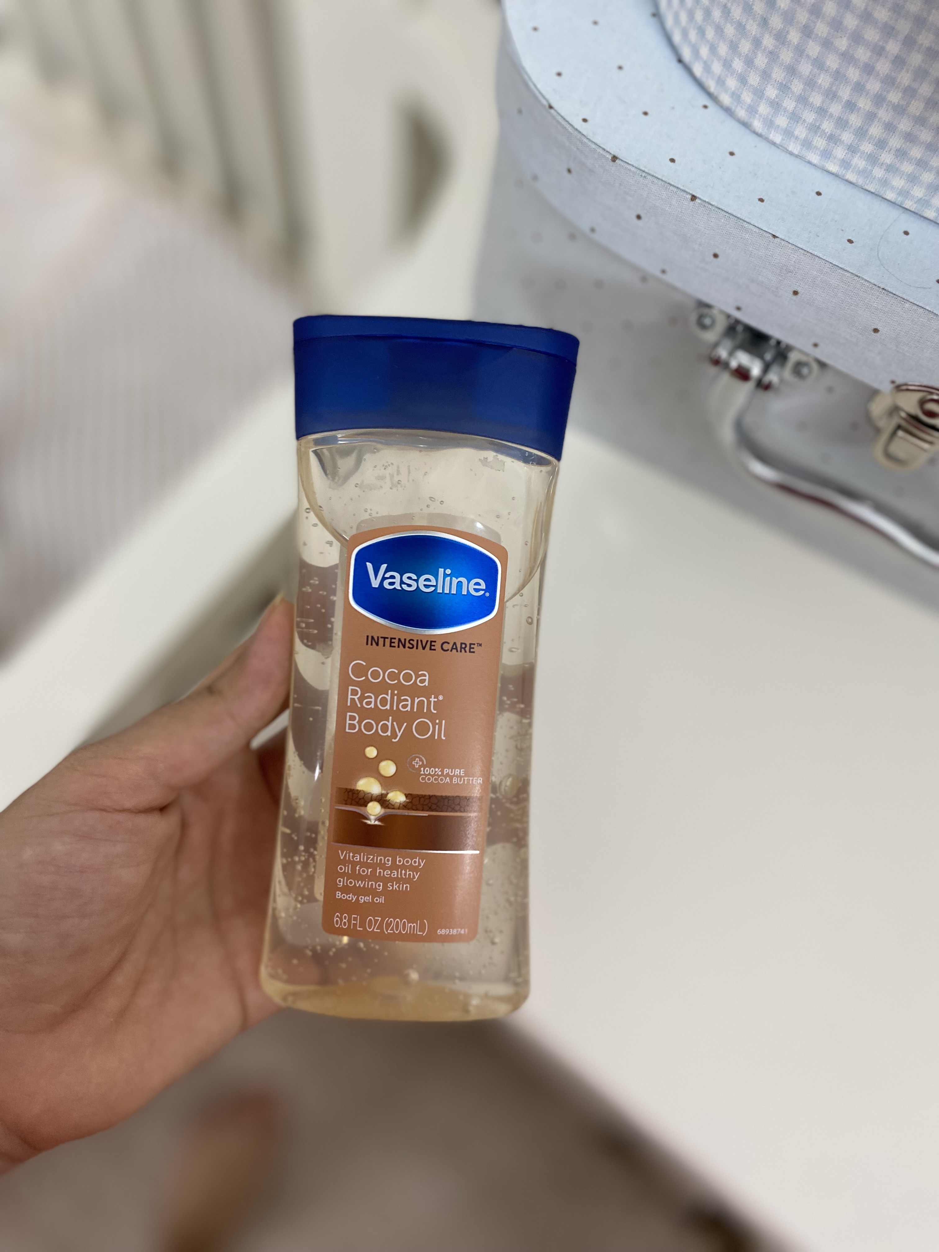 روغن بدن وازلین کاکائویی